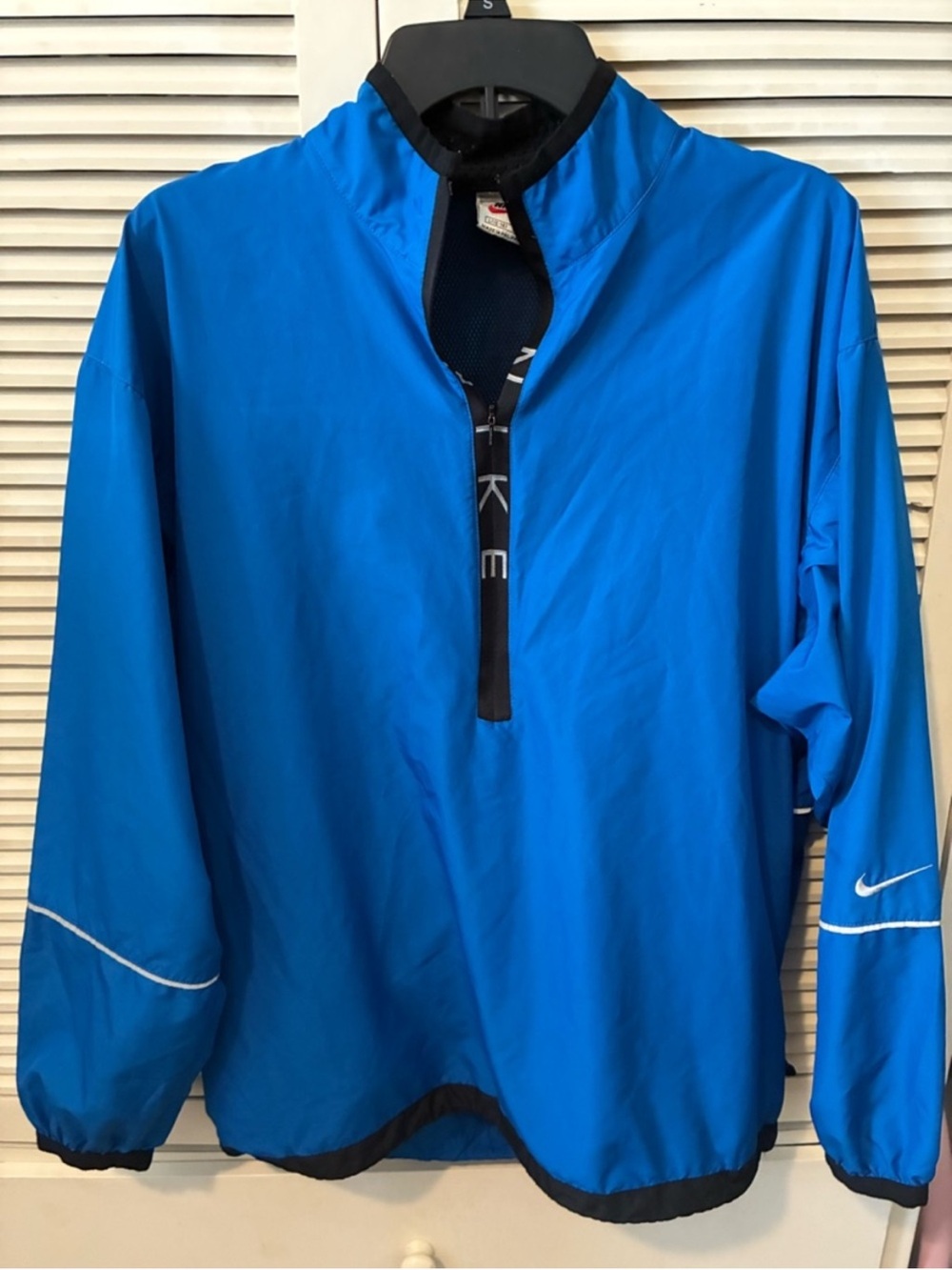 Nike Men’s Bright Blue Half-Zip Windbreaker with Black Trim